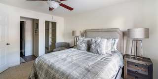 Smoky Crossing Apartment Homes Gallery 41