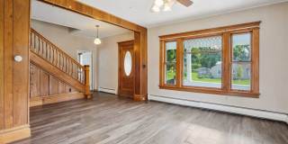 1721 Clay Street Gallery 9