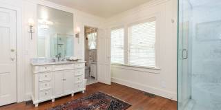 RESIDENTIAL/COMMERCIAL RENTAL - Charming historic home located downtown Opelika! (*Partially Furnished) RESIDENTIAL/COMMERCIAL RENTAL - Charming historic home located downtown Opelika! (*Partially Furnished) Gallery 23