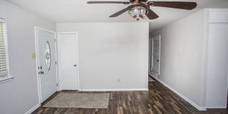 5313 25th Street Gallery 10