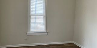 Lease Starts June 1. No rent until July!! Gallery 28