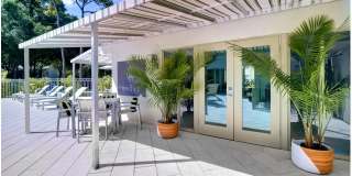 The Grove Gallery 18