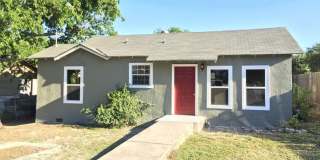 Cozy Home in Harvard Place/ Eastlawn Gallery 1