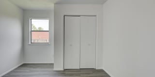 721 W 31st Terrace Gallery 22
