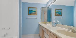 1880 Bay Road Gallery 22