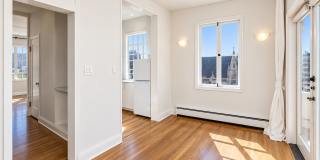 1298 Sacramento Street Gallery 1