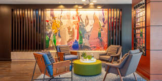 IO Piazza by Windsor Gallery 17