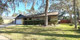 Charming 3-Bedroom Pool Home on a Quiet Cul-de-Sac in Rosemont Gallery 1