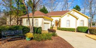 612 Redbud Lane Gallery 1