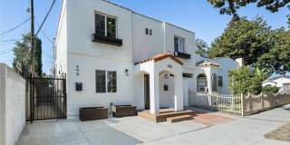 498 E 52nd A Gallery 1