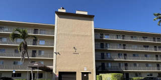 7840 NW 50th Street unit: 104 Gallery 1