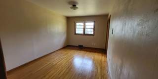 1114 W 34th St S 3 bed 1 1/2 bath Gallery 4