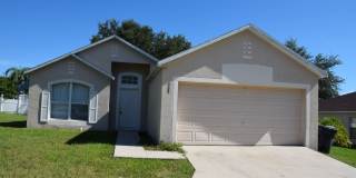 Perfect Location with Amenities Galore! Gallery 1