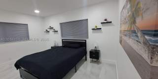 1060 Tyler St Gallery 14