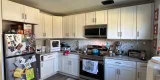 4 Bedroom house on the East-side, Move-in August 10th 2026 Gallery 10