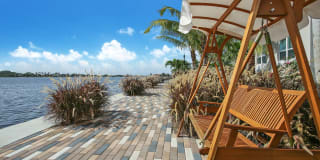 The Aubrey at Seaside Gallery 11