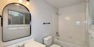 Gorgeous 4 bedroom home! Gallery 18