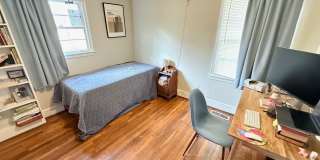 Cute Three Bedroom Near Piedmont Hospital Cute Three Bedroom Near Piedmont Hospital Gallery 24