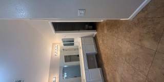 1137 S Larkspur Street Gallery 6