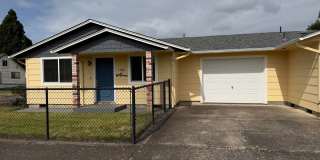 Updated two-bedroom one bathroom duplex in Thurston! Gallery 1
