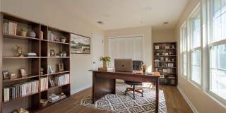 1719 St Johns Ln Gallery 4