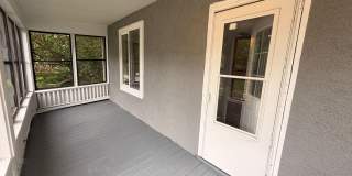 Charming 3 Bedroom Home with Screened Porch and 2 Car Garage Gallery 13