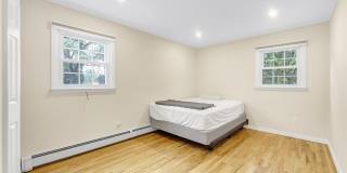 99 Lambert Place Gallery 19
