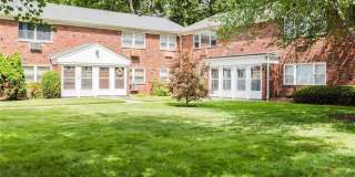 108 Regency Park Gallery 1