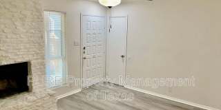 417-418 Parkhill Cv Gallery 2