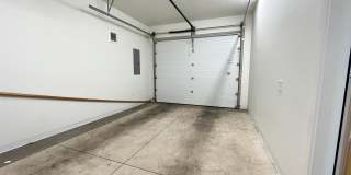 2743 Friendly Alley Gallery 17