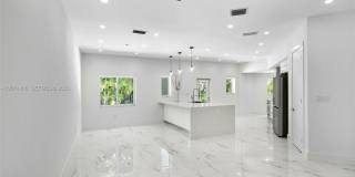 711 Sunset Dr Gallery 9