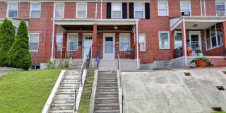 Charming Row House in Baltimore, Maryland Gallery 1