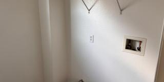 14031 Crystal Street Gallery 12