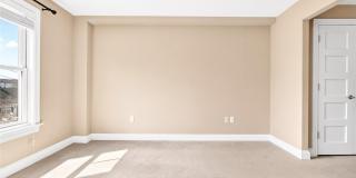 225 Stanley Avenue unit: 204 Gallery 21