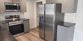 3 Bed 1 Bath Duplex in Desirable Location Gallery 11
