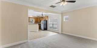 Beautifully maintained 3-bedroom, 2-bath townhome in Nashville’s highly desirable Lennox Village Beautifully maintained 3-bedroom, 2-bath townhome in Nashville’s highly desirable Lennox Village Gallery 10
