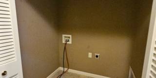 3 Bd 2 Ba with Lake view! Gallery 15