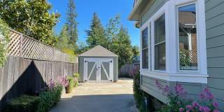 Charming Home on Cul-de-Sac w/Jacuzzi, Fireplace, Garage || Minutes from Downtown Napa! Gallery 30