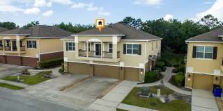 Elegant condo located in St. Cloud. This 2 bedrooms 2 baths unit has a 1 car garage Elegant condo located in St. Cloud. This 2 bedrooms 2 baths unit has a 1 car garage Gallery 4