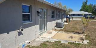 1818 SW Santa Barbara Place unit: 2 Gallery 14