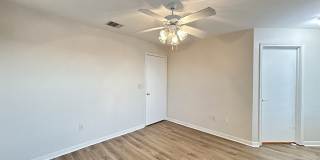 10527 HUNTERS POND Gallery 31