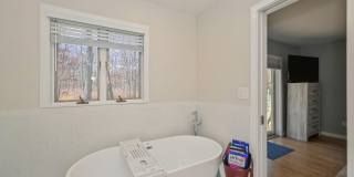 16 Hildreth Road Gallery 21