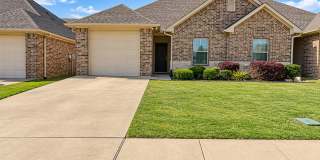 Mobley Square - 3944 Mobley Ln Gallery 1
