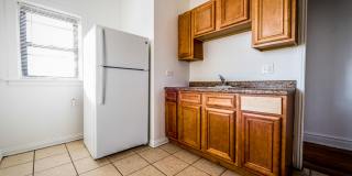 6400 S. Rockwell Street Apartments Gallery 17