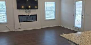 Charming 3BR House in Cartersville Gallery 1