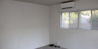 4225 V Street Unit 2 Gallery 7