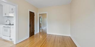 1923 W Estes Ave Gallery 5