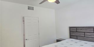 6868 Sky Pointe Drive Gallery 27