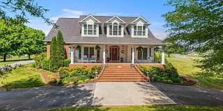 Luxury  Convenience!! Gallery 1