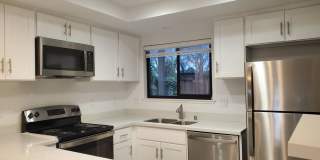Spacious 2-Story Townhome, Completely Remodeled, A/C, Fresh Paint, Large Backyard! Gallery 3